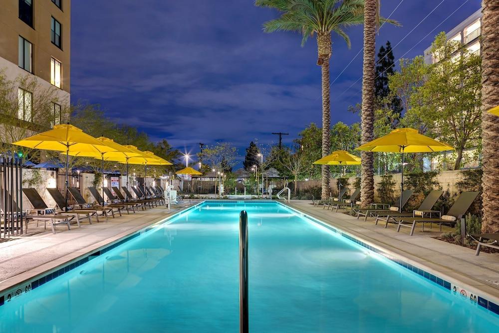 Home2 Suites By Hilton Anaheim Resort Buitenkant foto